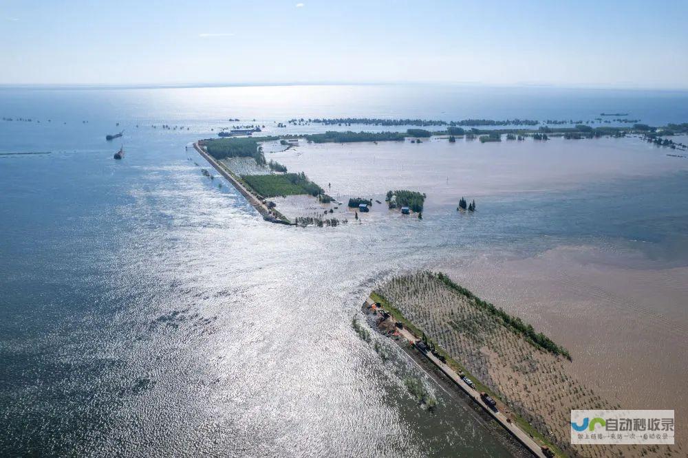 湖南岳阳团洲新村正弥漫着浓浓的节日气氛 新春的脚步悄然而至