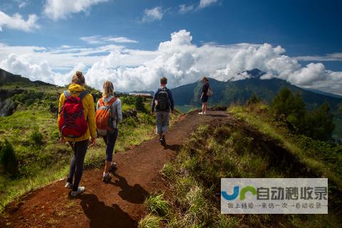 深圳驴友徒步探险遭遇惊险一幕