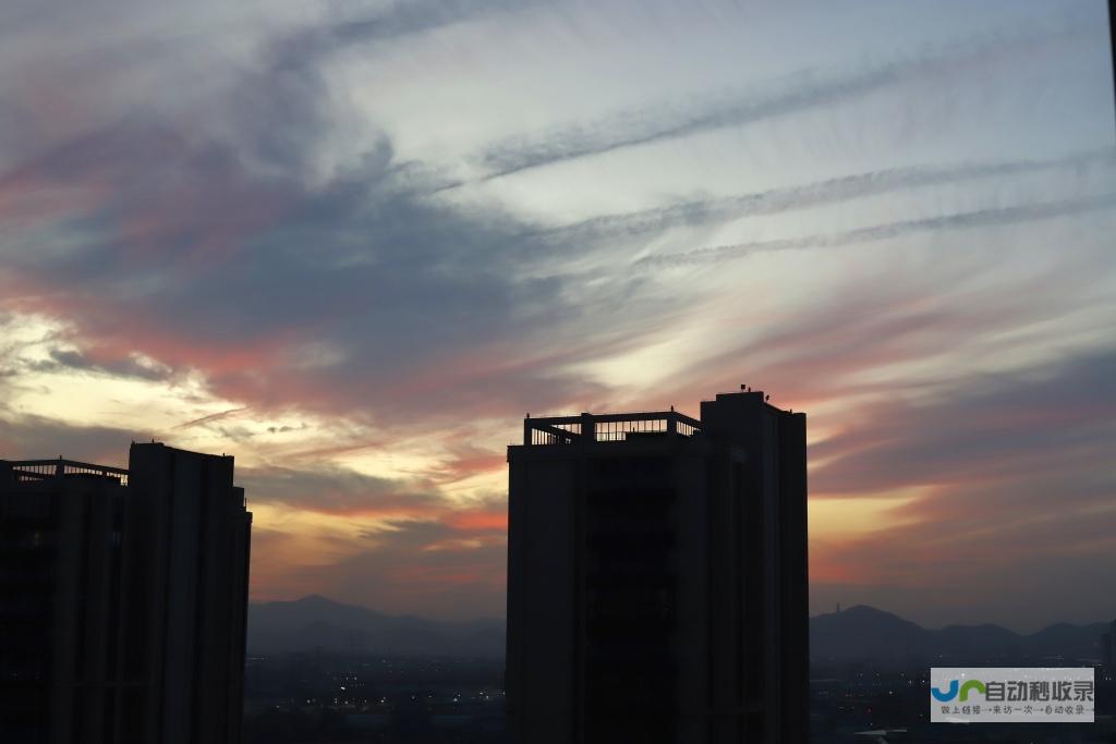 暖色调打造温馨居住空间